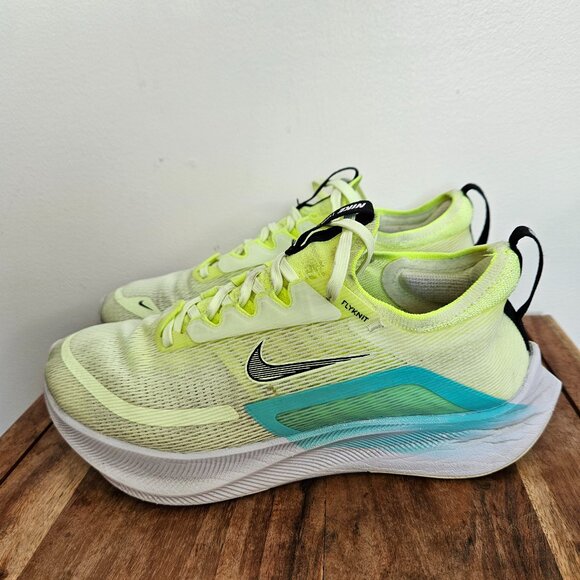 Nike Zoom Fly 4 Barely Volt Dynamic Turquoise Running Shoes Womens Size 8 Active - Picture 1 of 9